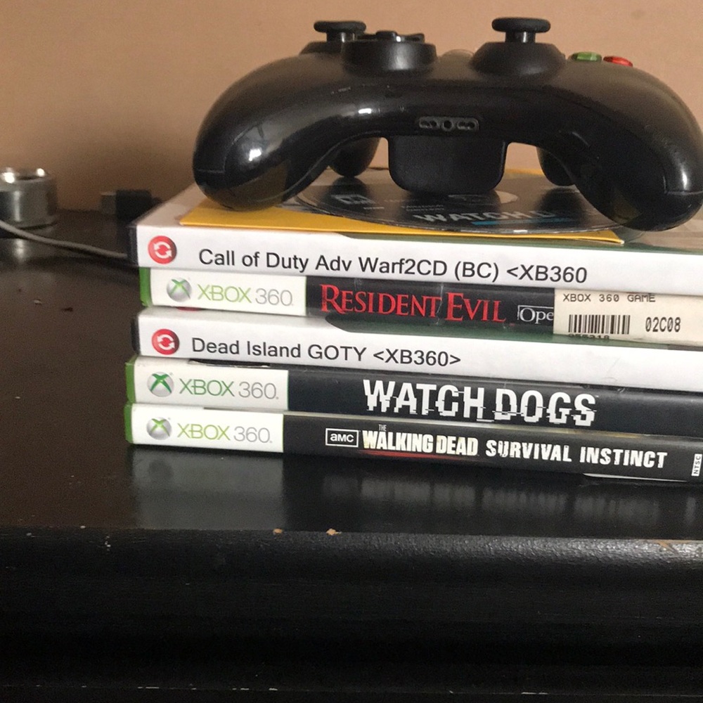 Xbox - Picture 3 of 3